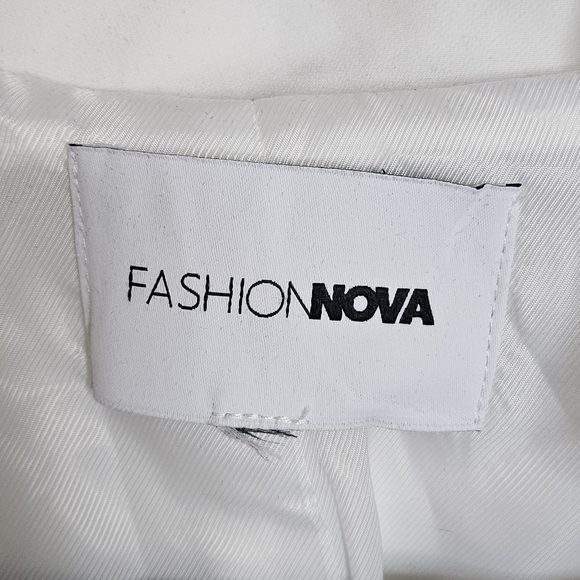 Fashion Nova White Blazer - Picture 2 of 10
